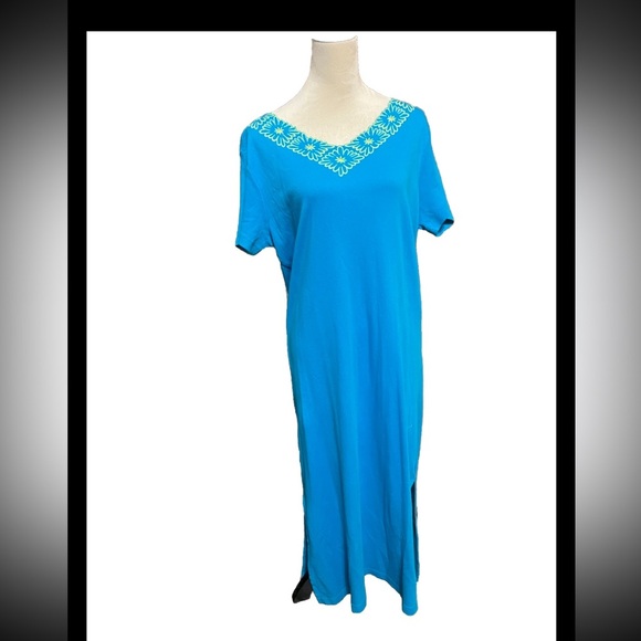 Go Softly Patio Embroidered Dress Size M Blue 100% Cotton Maxi - Picture 1 of 3